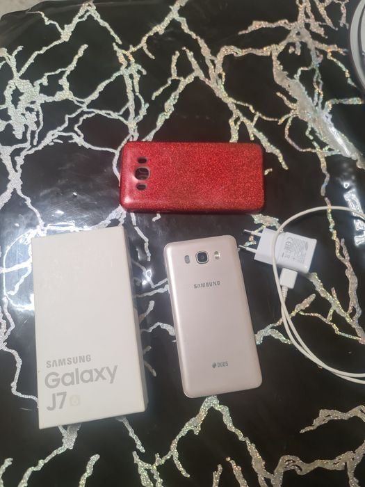 Продам SAMSUNG G 7110 +16 GB
