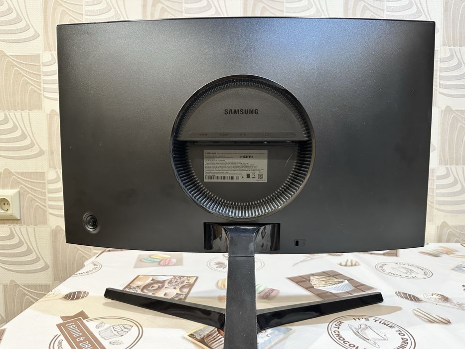 Монітор Samsung C24RG50FZI (LC24RG50FZIXCI)