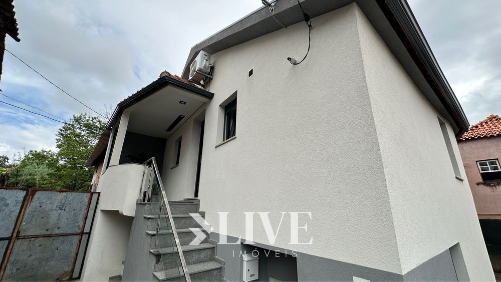 Moradia T2 recuperada em aldeia