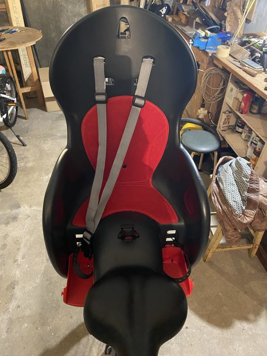 Bicicleta holandesa com cadeira criança