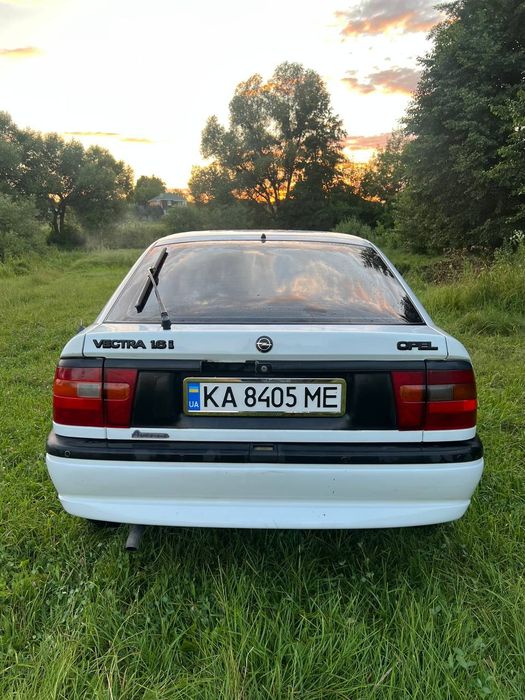 Продам Опель Вектра А 1989 рік