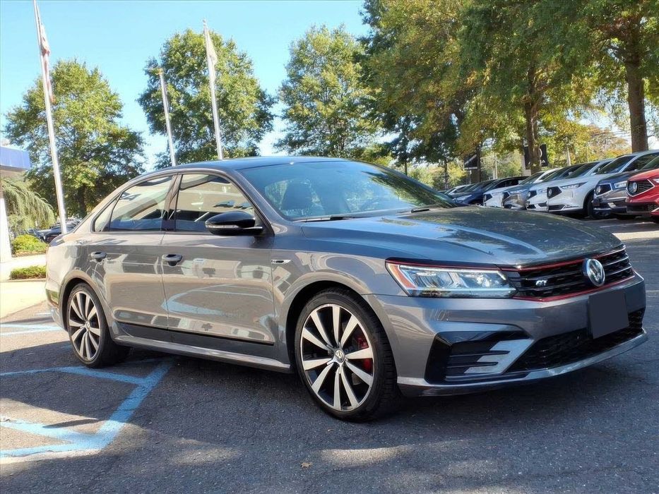 2018 Volkswagen Passat V6