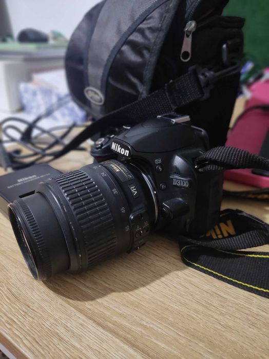 Nikon D3100 + acessórios