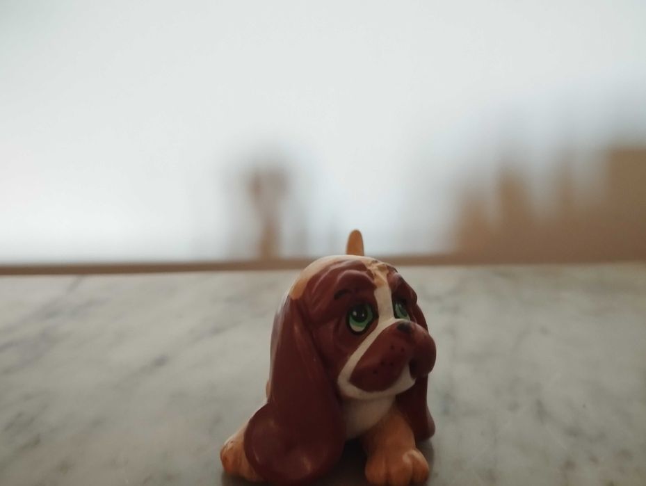 Lote de figuras colecionáveis.