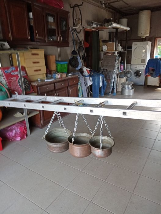 Vasos em cobre para floreira