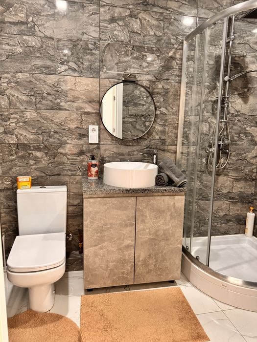 ! Подобово ! 2-х кімнатна вул. височана ( центр)