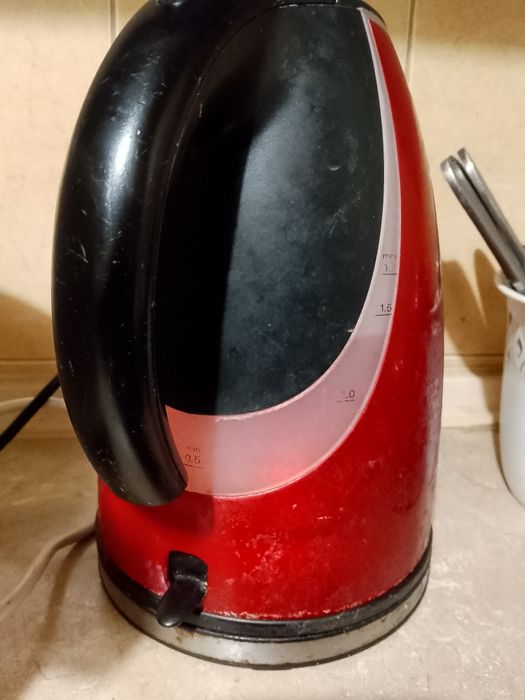 Электрочайник Bosch TWK 7704RU /01 — на запчасти / донор