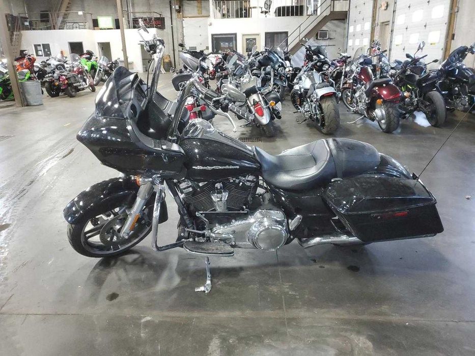 2018 HARLEY-DAVIDSON fltrx road glide