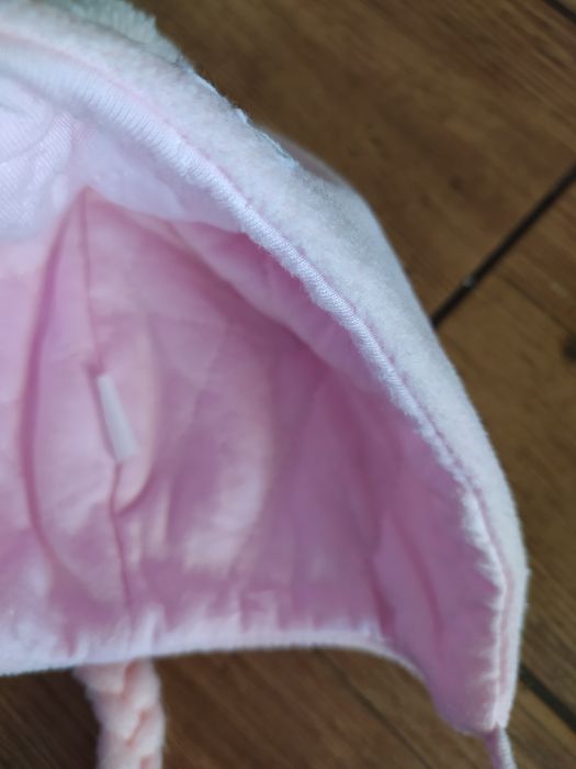 Zestaw dwóch czapeczek przejściowe zimowe dla dziewczynki 68