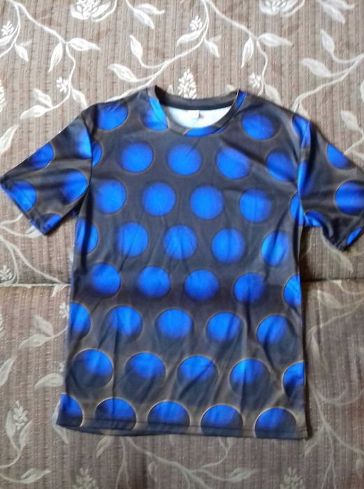 Koszulka męska / chłopięca  z nadrukowanym efektem 3D - nowa