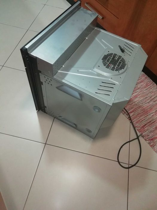 Forno de encastrar TEKA HL- 830