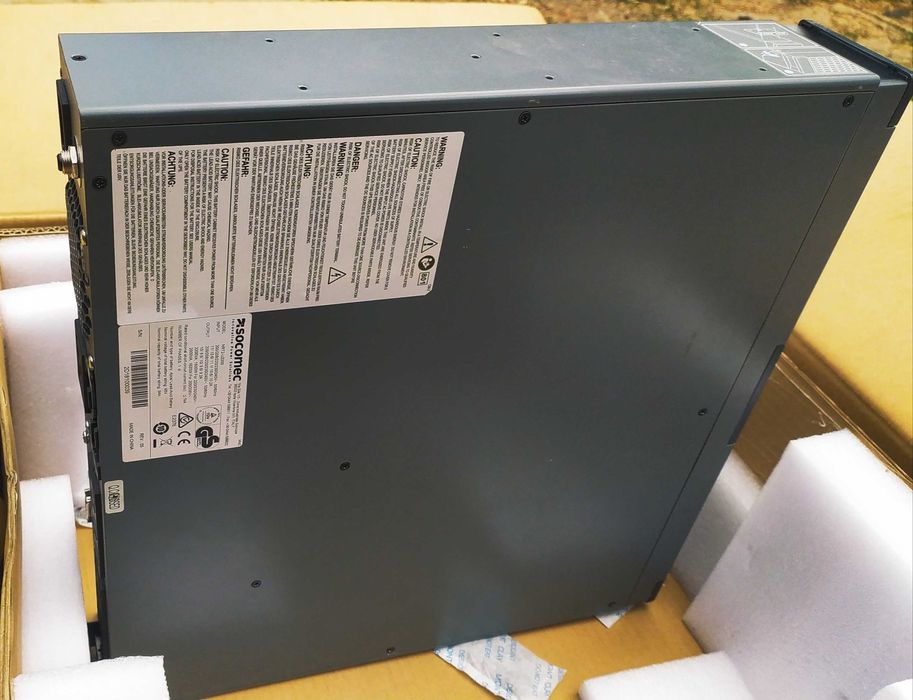 ИБП UPS инвертор Netys NRT2-U2200 Socomec як є (не вмикається)
