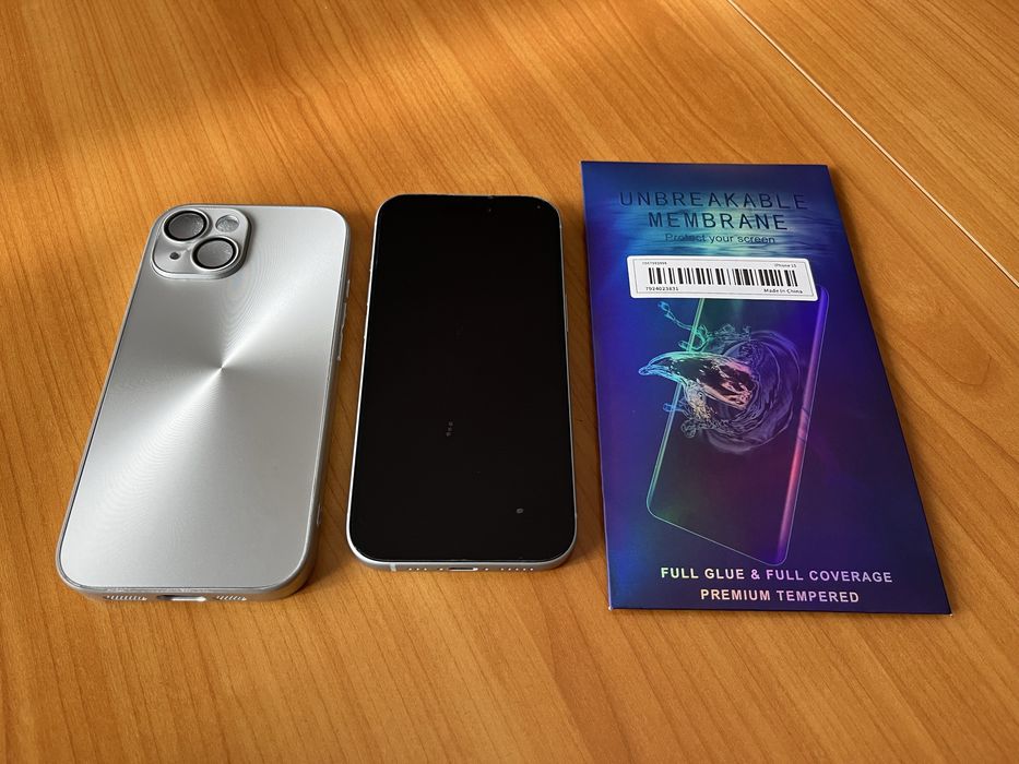 iPhone 15 em otimo estado