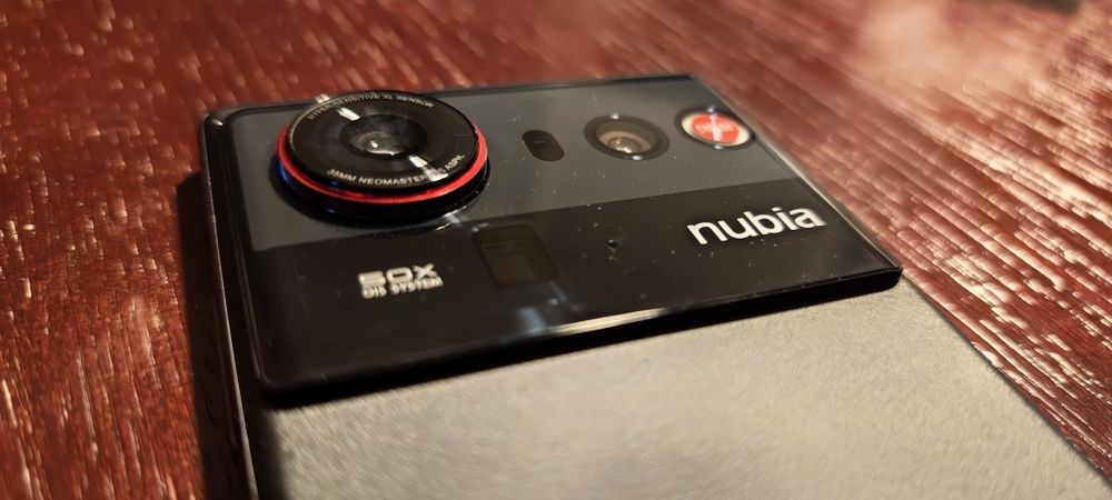 Nubia Z80 Ultra plus zestaw