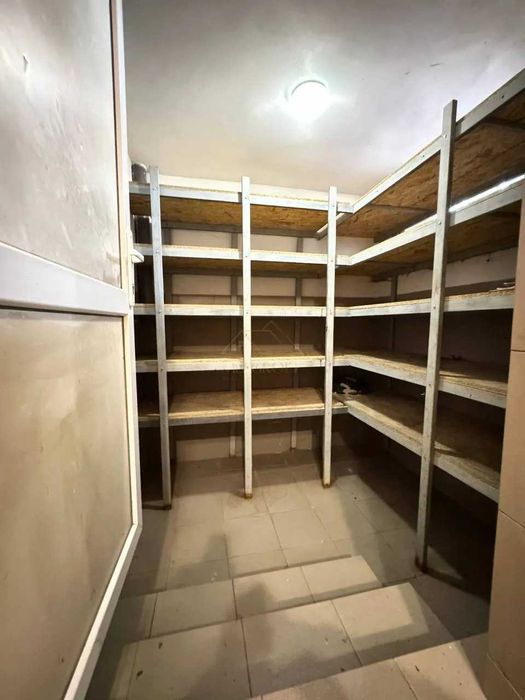 Продаю Будинок з ремонтом, меблями та зручним розташуванням!!!