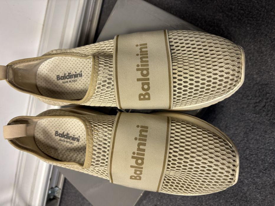 Baldinini sneakers trampki plato koturn na platformie bezowe capuccino