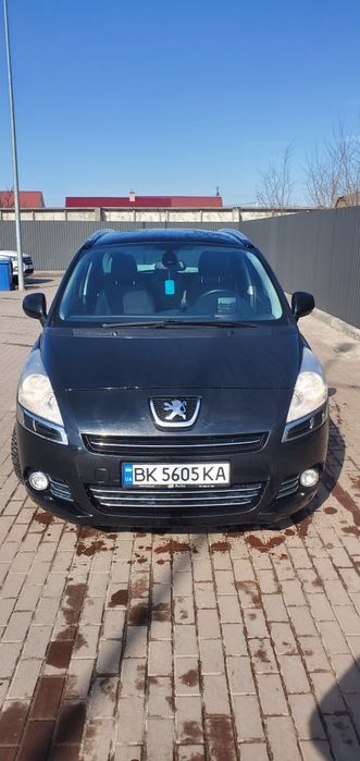 Peugeot 5008 1.6 дізель
