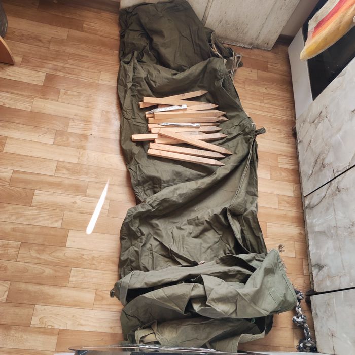 Продам палатки плащ- палатку