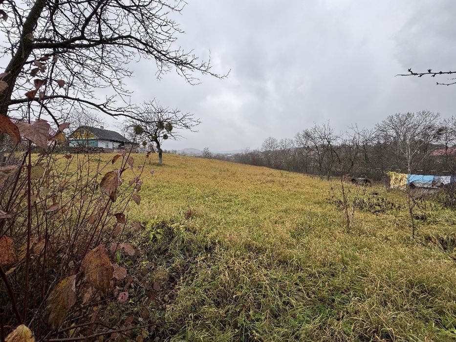 Земельна ділянка під забудову