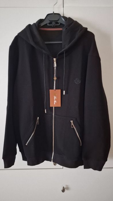 Лоро Пиано оригинальная качественная осенне - зимняя толстовка.