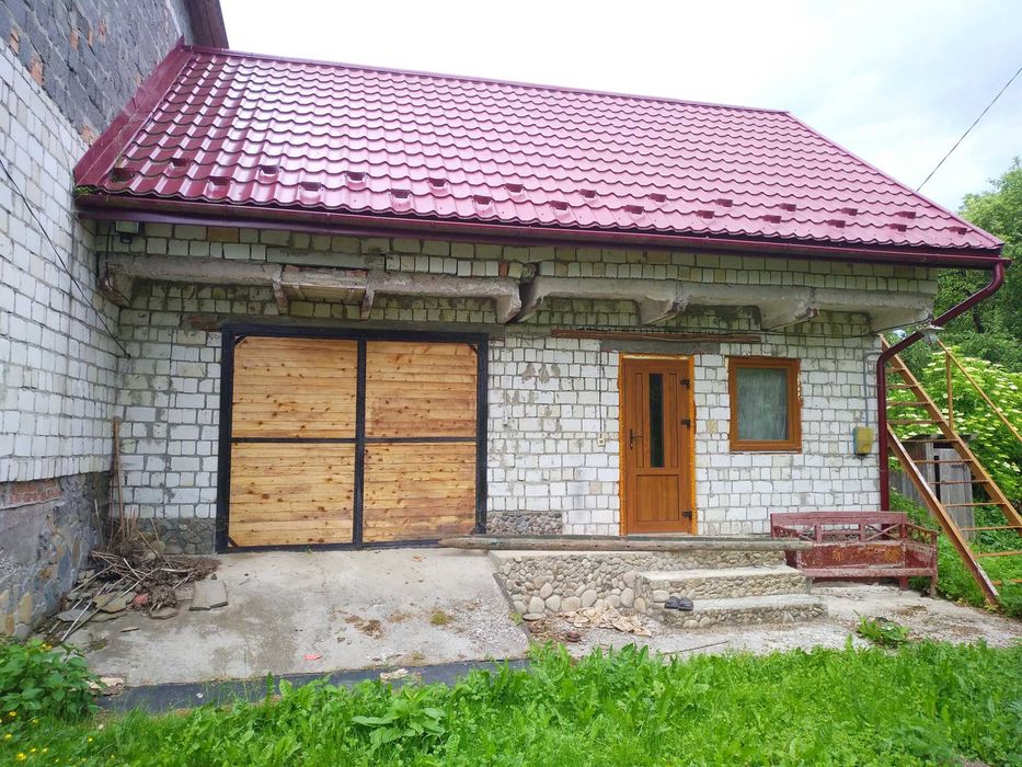 Продається 2 будинки дешево