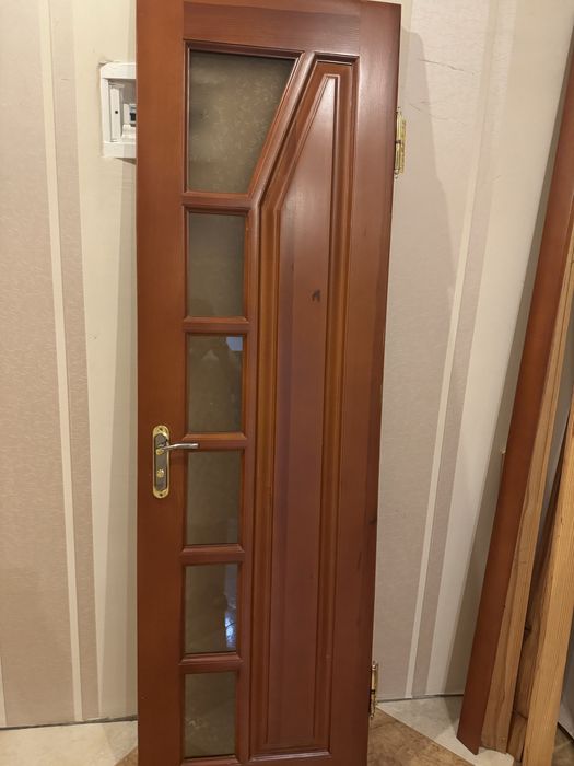 Продам двері міжкімнатні