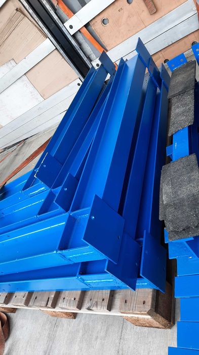 Regał wspornikowy magazynowy regał na stal jednostronny H=2,54m