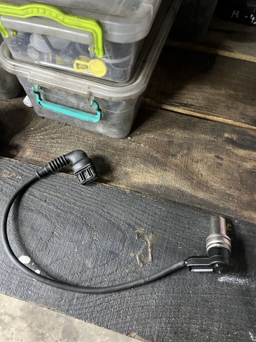 Датчик распредвала m50 b20 оригинал