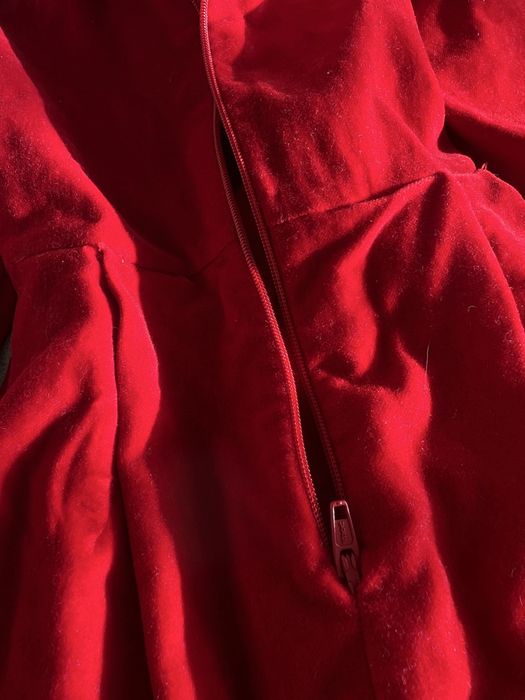 Червоне плаття 74-80 р