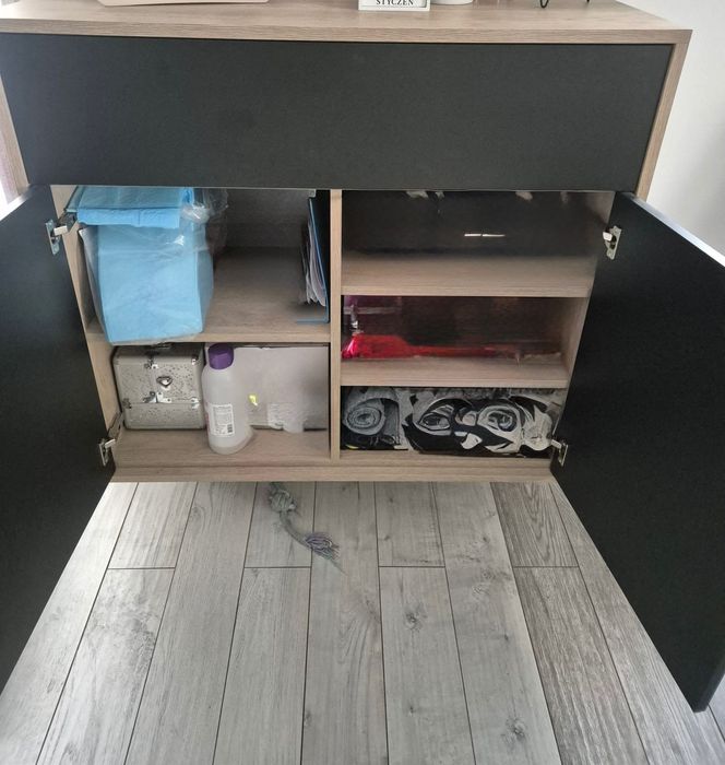 Zawieszane komody/szafki