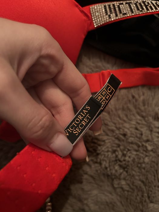 Komplety stanik+majtki Victoria Secret