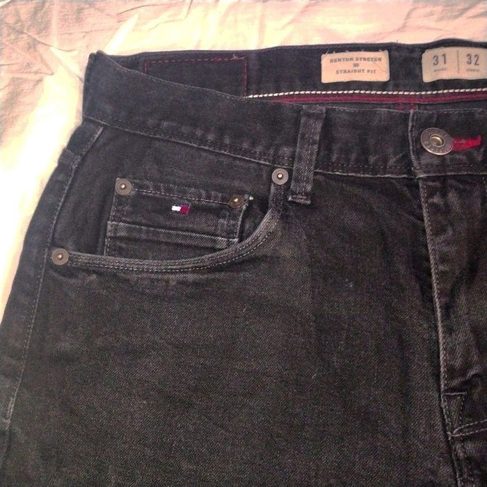 black jeans Tommy Hilfiger. straight fit. 31/32