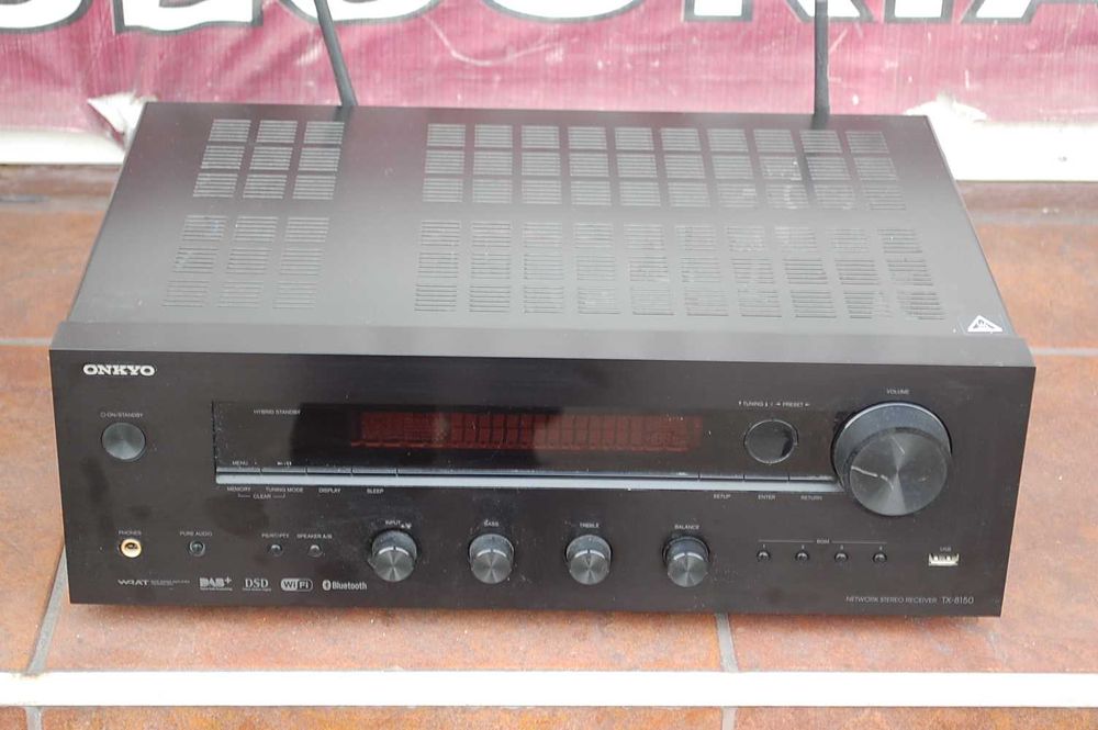 Amlituner  Onkyo TX-8150 Bluetooth Wifi Usb Dab Moc wyjściowa: 135 W