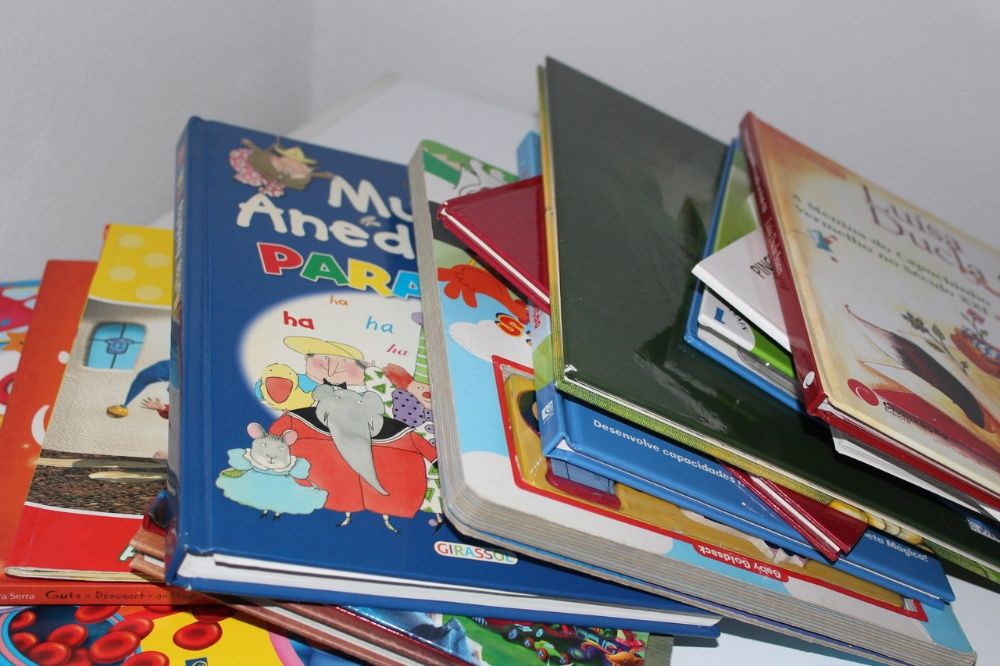 Conjunto de livros infantis (4€ cada)