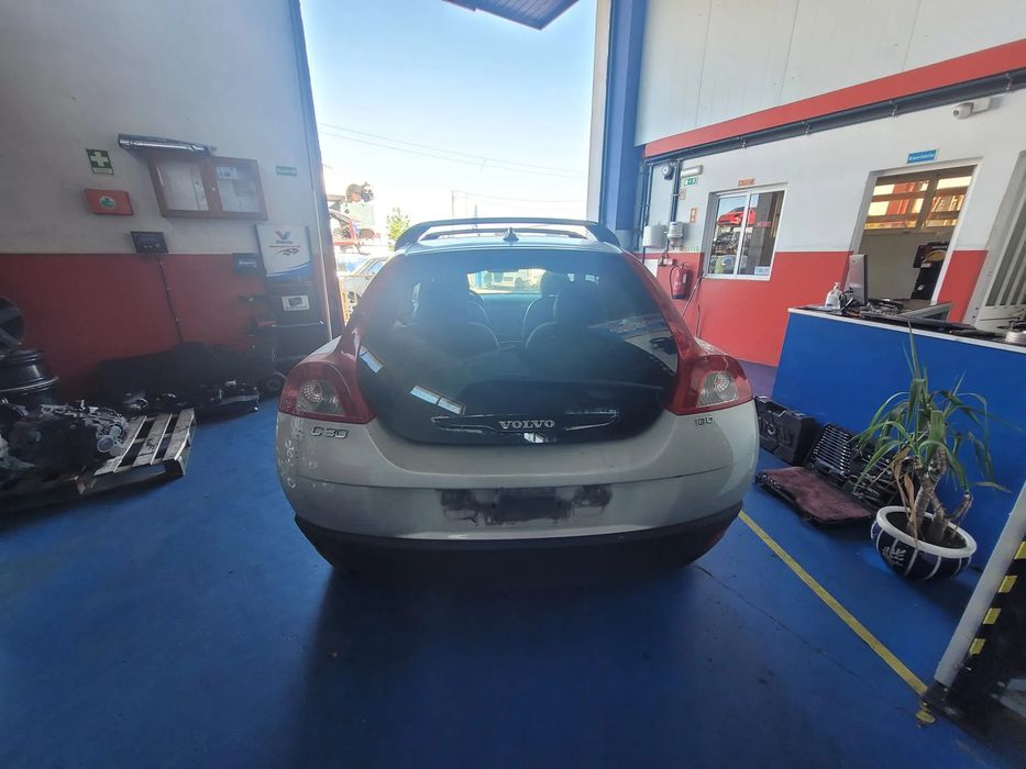 Volvo C30 1.6D de 2006 ás peças
