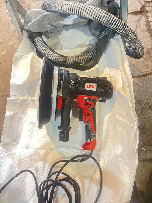 Продам шліфмашинку для стін та стель