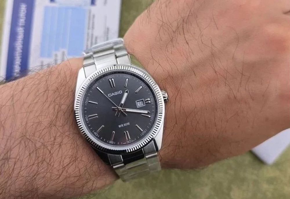 Original Casio MTP-1302D-1A1