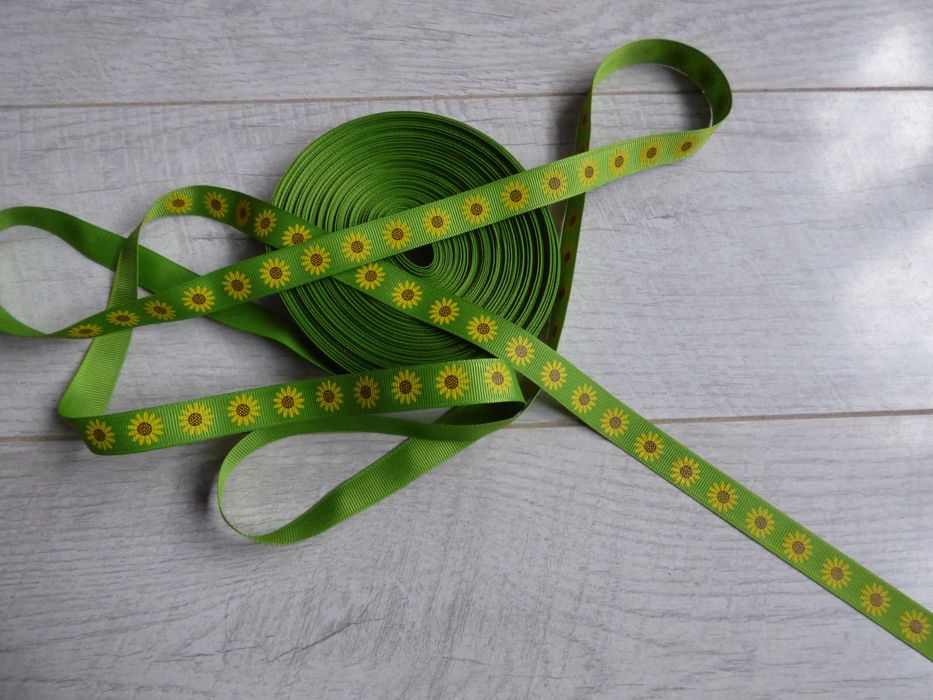 Wstążka rypsowa. Zielona, słoneczniki. 16 mm. 19 metrów