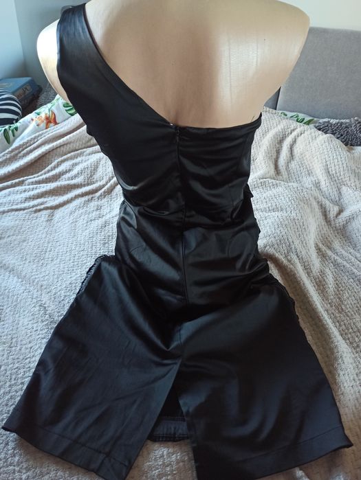 Sukienka damska czarna