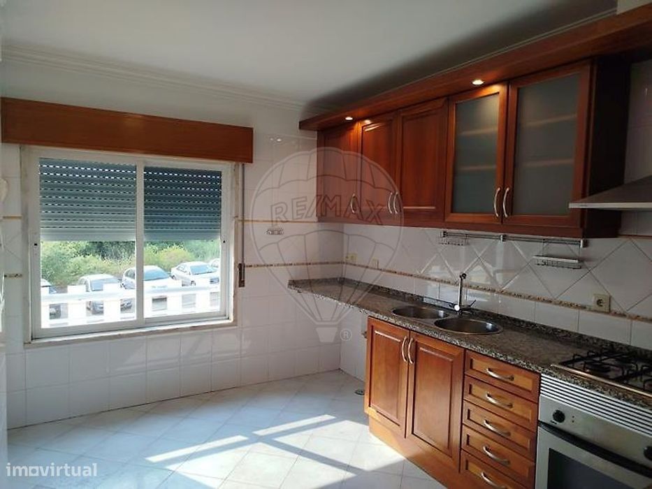Apartamento T2 para arrendamento
