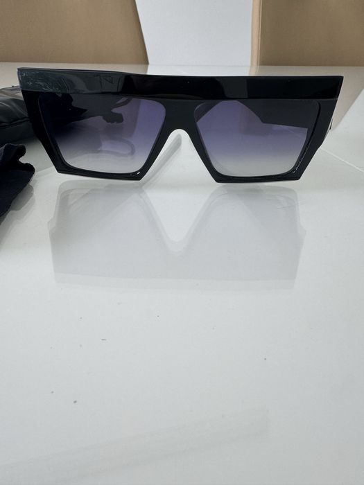 Celine Paris okulary przeciwsłoneczne czarne popularny model