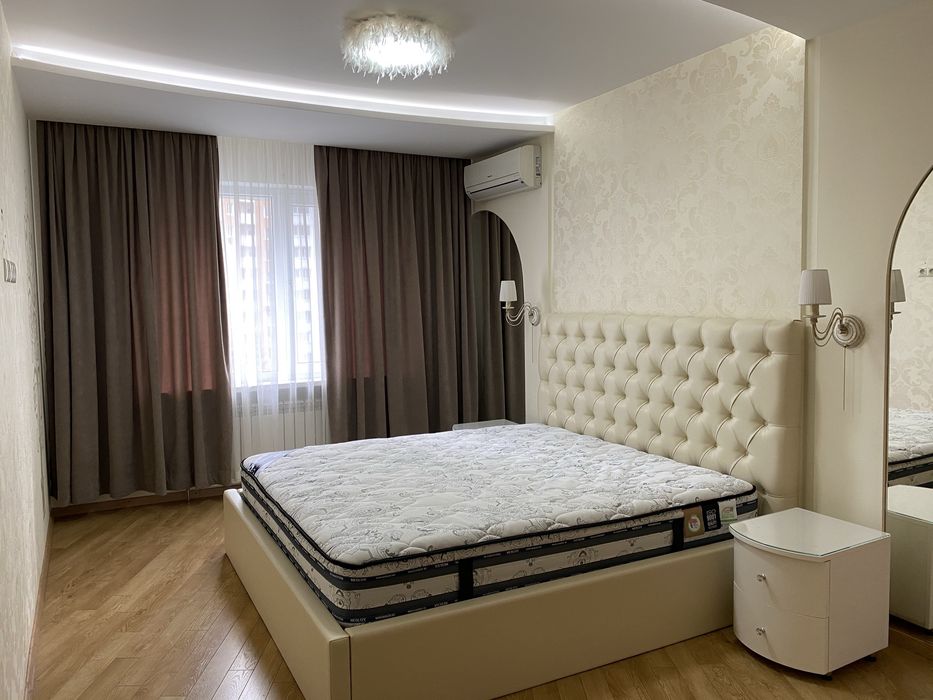 Три кімнатна квартира на Урлівській 36