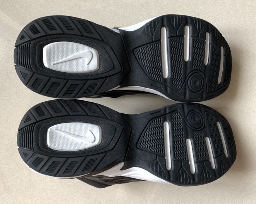 Кросівки NIKE M2K TEKNO BLACK WHITE оригінал hoka