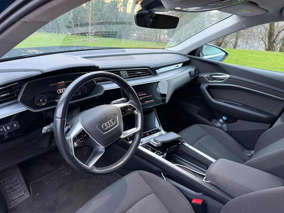 Audi e-tron 55 QUATTRO (IVA dedutível)