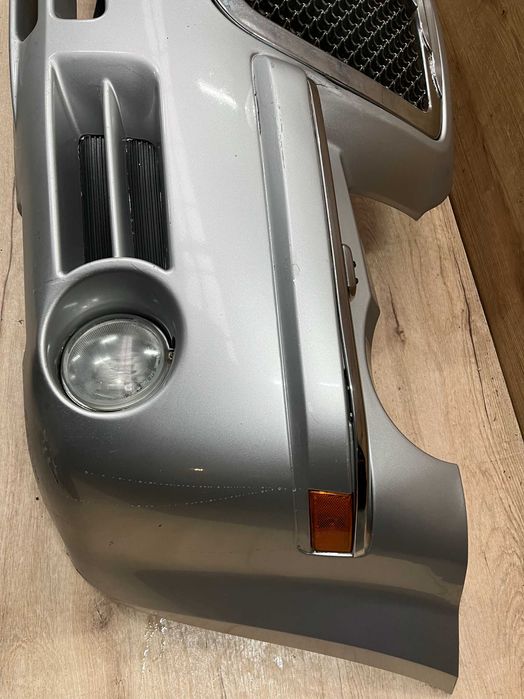 Zderzak przedni Chrysler 300C