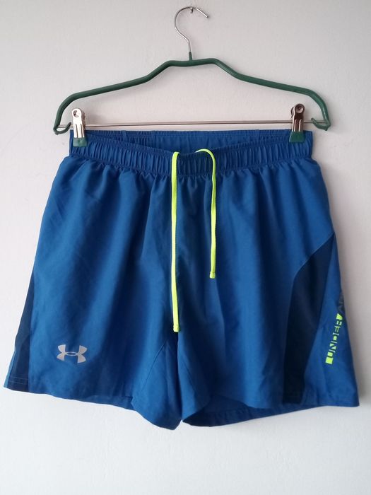 Under Armour spodenki sportowe rozmiar M