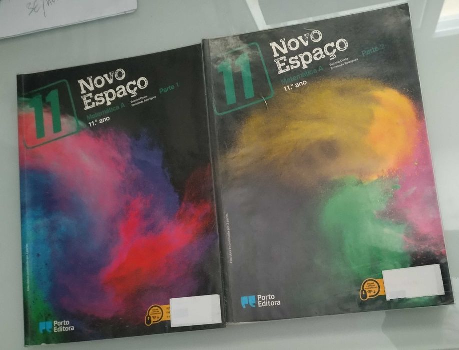 Novo Espaço - 2 livros matemática A 11° Ano Parte 1 e parte 2
