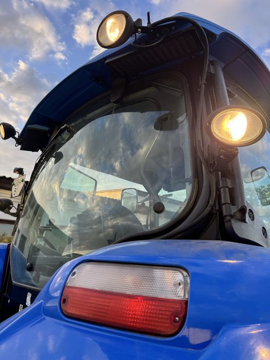 Продам трактор New Holland Т6050