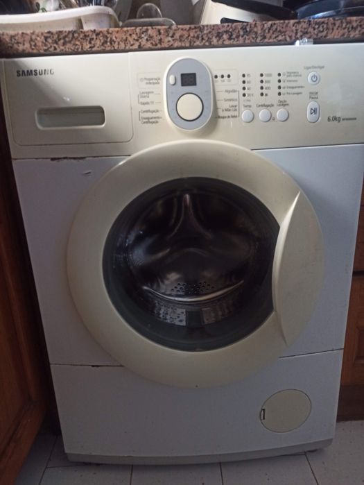 Máquina de lavar roupa