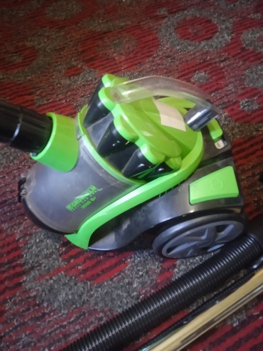 Продам пилосос GRUNHELM.
